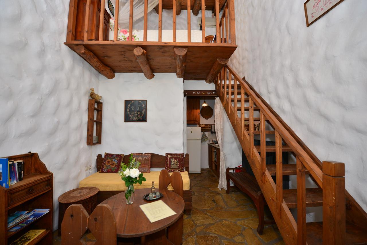 Apartamento Viglatoras Sárkhos Exterior foto